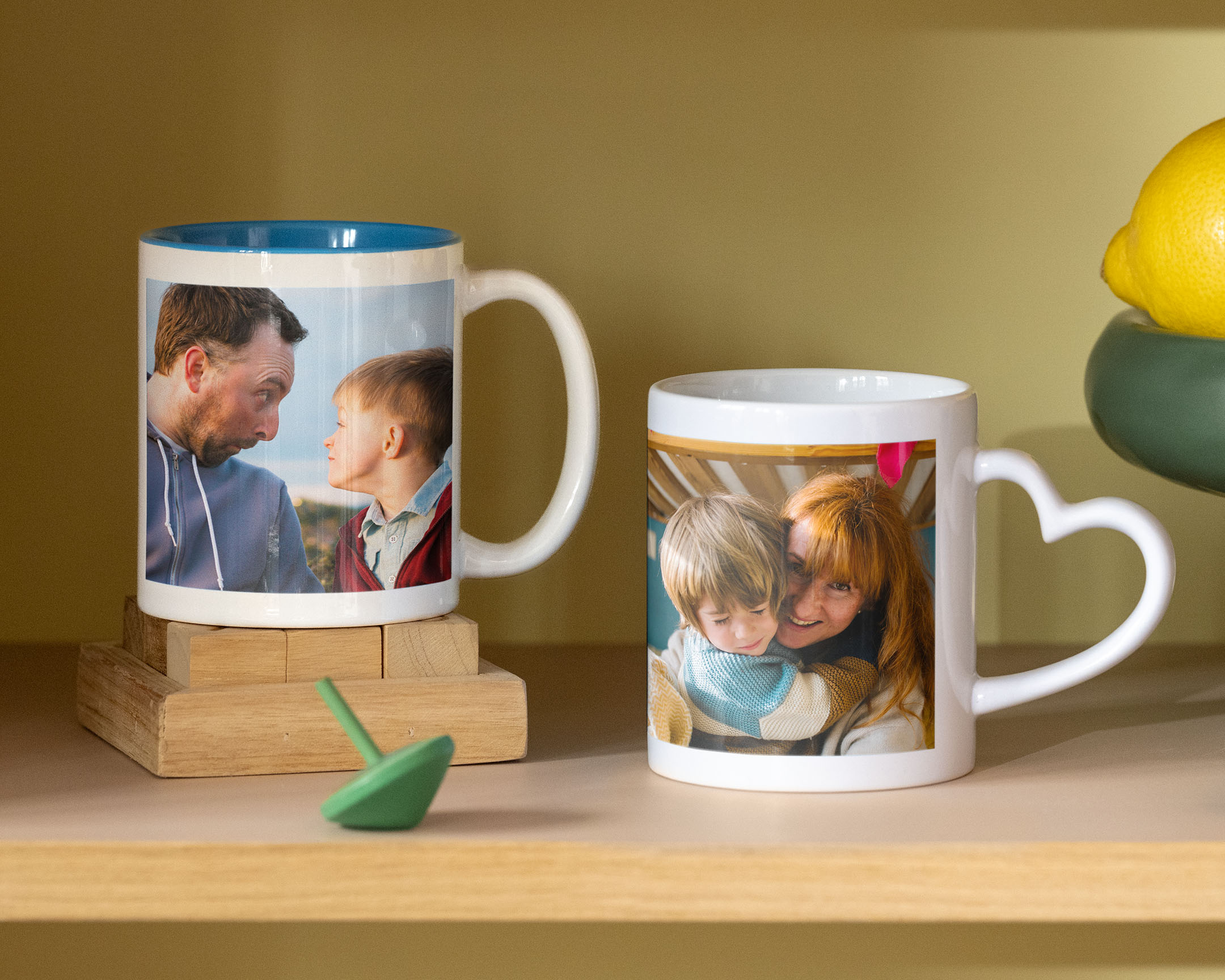 Mokken met familiefoto's