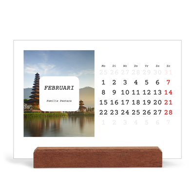 Bureaukalender met houten standaard  — Het volledige verhaal [Februari]