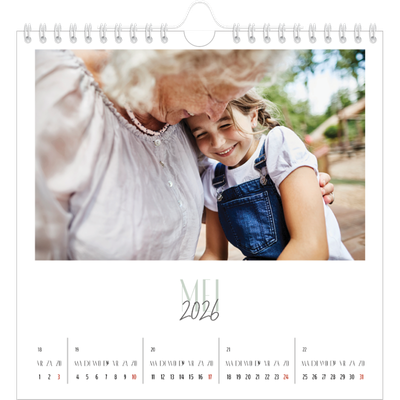 Jaarkalenders vierkant — Gevarieerd lettertype [omslag]