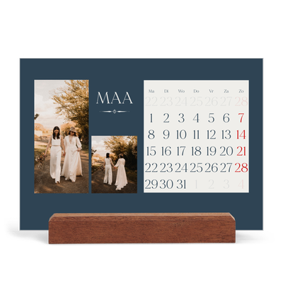 Bureaukalender met houten standaard  — Leisteen & schreef [Maart]