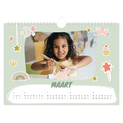 Fotokalender A4 — Regenboog eenhoorn [Maart]