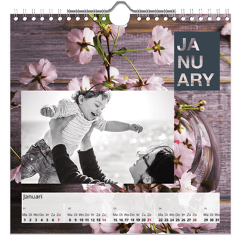 Fotokalender Vierkant — Maandnamen in blokken