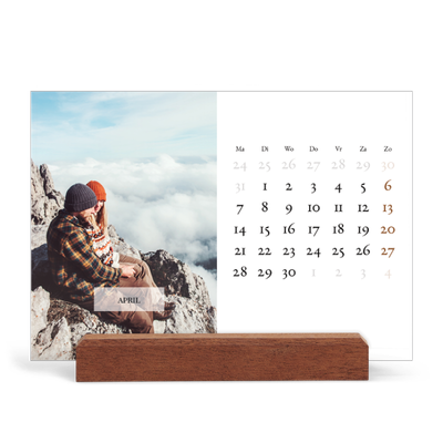 Bureaukalender met houten standaard  — Klassieke kalender [April]