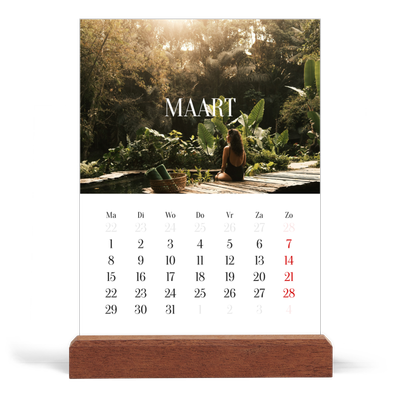 Bureaukalender met houten standaard  — Eindeloze ontsnapping [Maart]
