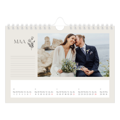 Fotokalender A5 — Initialen in bloei [Maart]