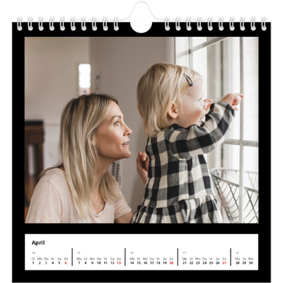 Jaarkalenders vierkant — Foto in zwart kader [April]