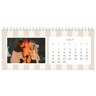 Bureaukalenders — Schrift en strepen [April]