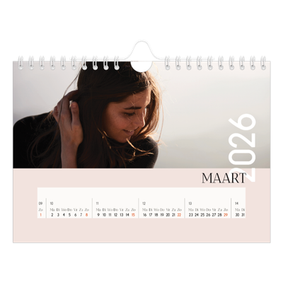 Fotokalender A5 — Overlappende tekst [Maart]