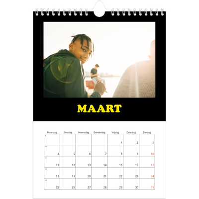 Fotokalender A4 (20 x 30 cm) — Vrolijke letters [Maart]