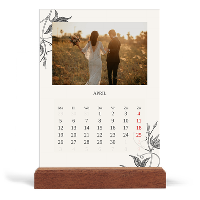 Bureaukalender met houten standaard  — Inkt & klimop [April]