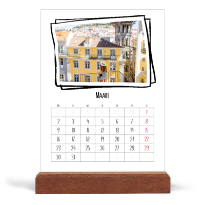 Bureaukalender met houten standaard  — Plakboekmomenten [Maart]