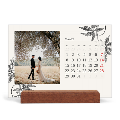 Bureaukalender met houten standaard  — Inkt & klimop [Maart]