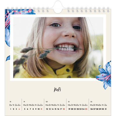 Jaarkalenders vierkant — Geverfde bloemen [Mei]