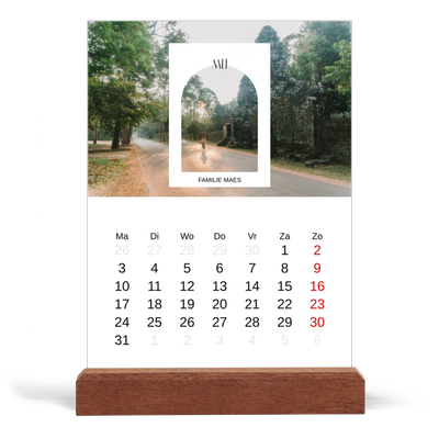 Bureaukalender met houten standaard  — De open boog [omslag]