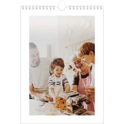 Verjaardagskalenders A4 — Gouden tekst groot [omslag]