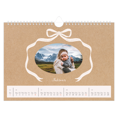 Fotokalender A4 — Kraft en strik [Februari]