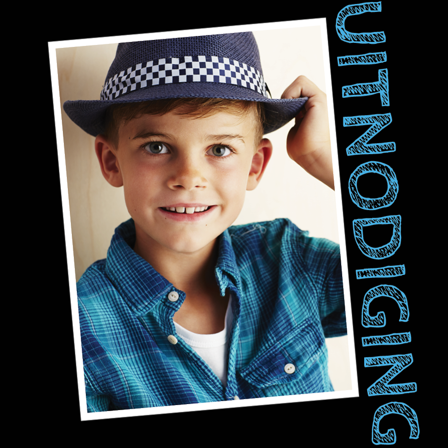 Uitnodigingen — Knipselboek-look