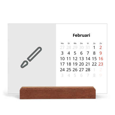 Bureaukalender met houten standaard  — Ontwerp je eigen fotoproduct [Februari]