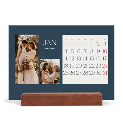Bureaukalender met houten standaard  — Leisteen & schreef [Januari]