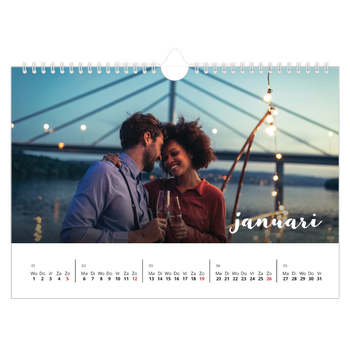 Fotokalender A4 — Schuingedrukte letters