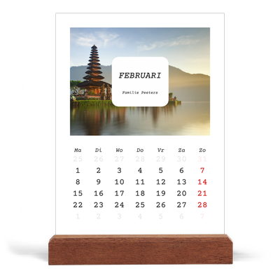 Bureaukalender met houten standaard  — Het volledige verhaal [Februari]