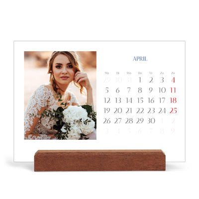 Bureaukalender met houten standaard  — Kobalt klassieker [April]