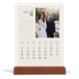 Bureaukalender met houten standaard  — Initialen in bloei [April]